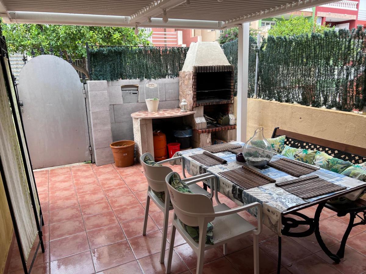 Apartamento Barbacoa, Piscina Y Playa Puebla de Farnals Dış mekan fotoğraf